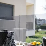 Ixia Pool Villa With Sea View Roof Top * 依克希亚