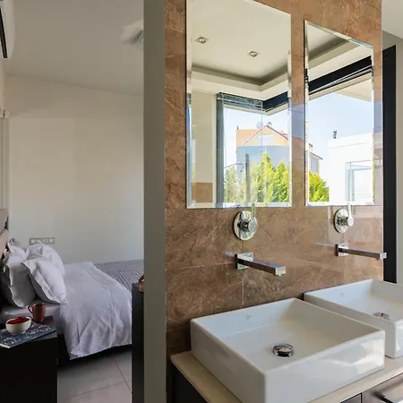 Ixia Pool Villa With Sea View Roof Top * 依克希亚