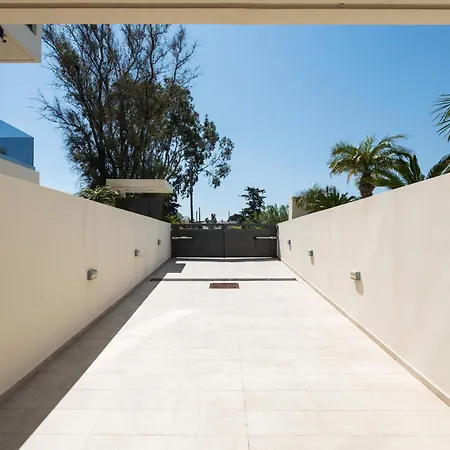 Villa Pool With Sea View Roof Ixia (Rhodes)