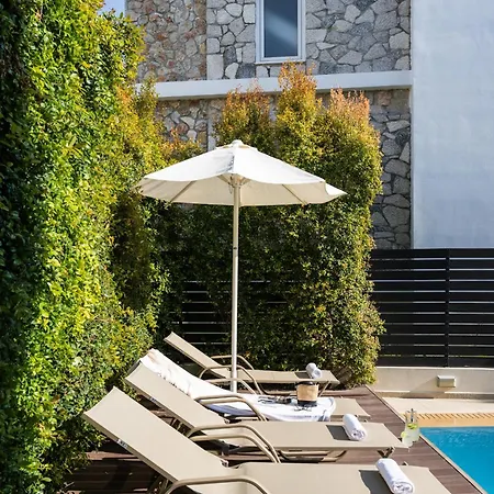 Villa Pool With Sea View Roof Ixia (Rhodes)