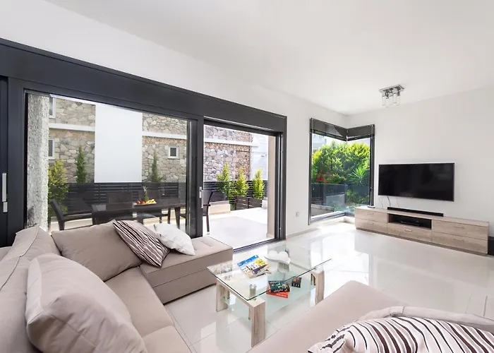 Ixia Pool Villa With Sea View Roof Top Villa *